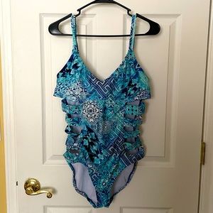 Kenneth Cole Reaction One Piece Swimsuit